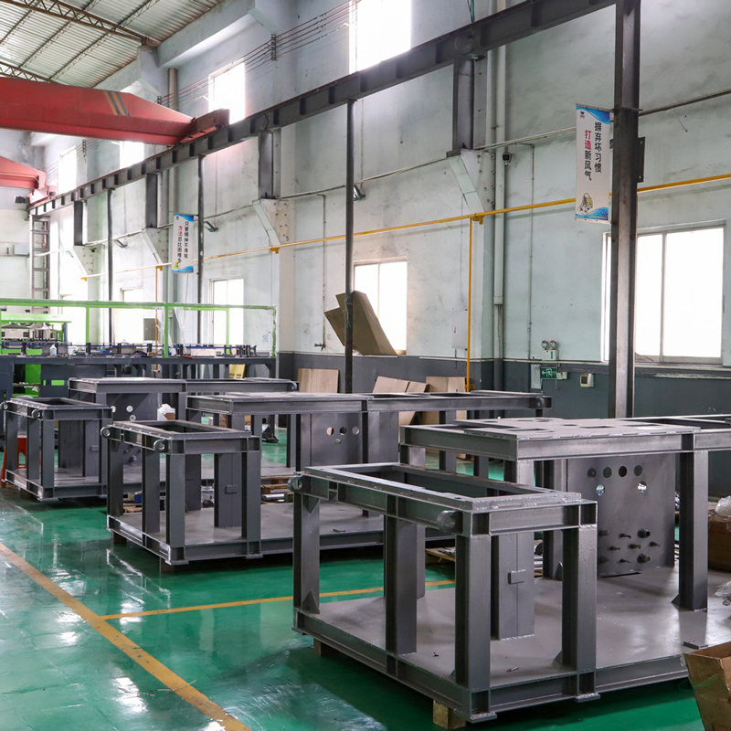 Высокоскоростная машина для выдувания бутылок YF-L4BLE 2-5L 4000-4500BPH